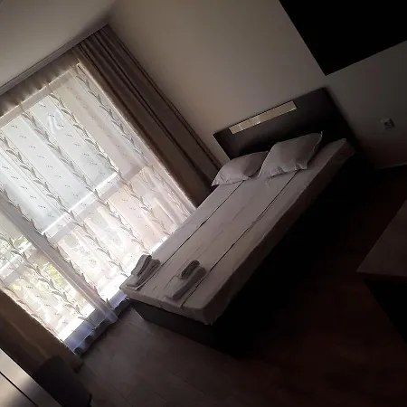 At Cascadas 8 Apartman